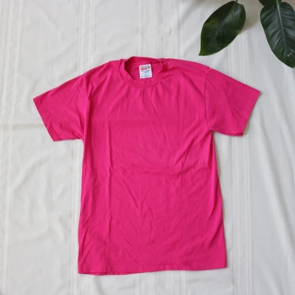 Hot pink blank single stitch t-shirt - Picture 1 of 6